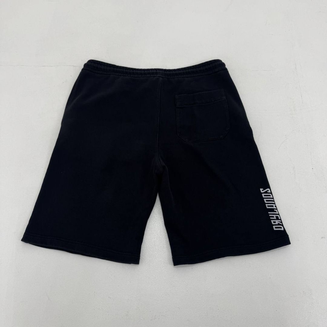 Raf Simons Drylands SS17 Sweatshorts (Category: Luxury Apparel) located in Quezon City. Submitted by johnpaulperezzz (Listing ID 1461896961, Image 3). Description: NAME: Raf Simons Drylands SS17 Sweatshorts COLOR: Black SIZE: Large FIT: 36 Dimension: Waist: 17-20 Inseam: 10 Front Rise: 11 Thigh: 12 Knee: Leg Opening: 10 9 CONDITION: 8.5/10 ISSUE: -crack print at the logo PRICE: 5k .
