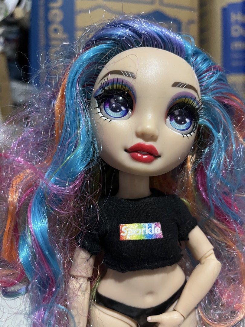 Rainbow High Doll (Category: Kids Toys) located in Bugallon. Submitted by aennleeza (Listing ID 1461811307, Image 3). Description: US preloved doll as is where is. Pm me sa detailed photo.