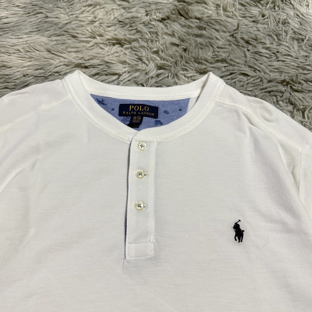 Ralph Lauren Henley Shirt (Category: Tshirts & Polo Shirts ) located in Mandaluyong City. Submitted by iamkageki (Listing ID 1461836839, Image 2). Description: Sz M 19.5x28 No issue / excellent condition.