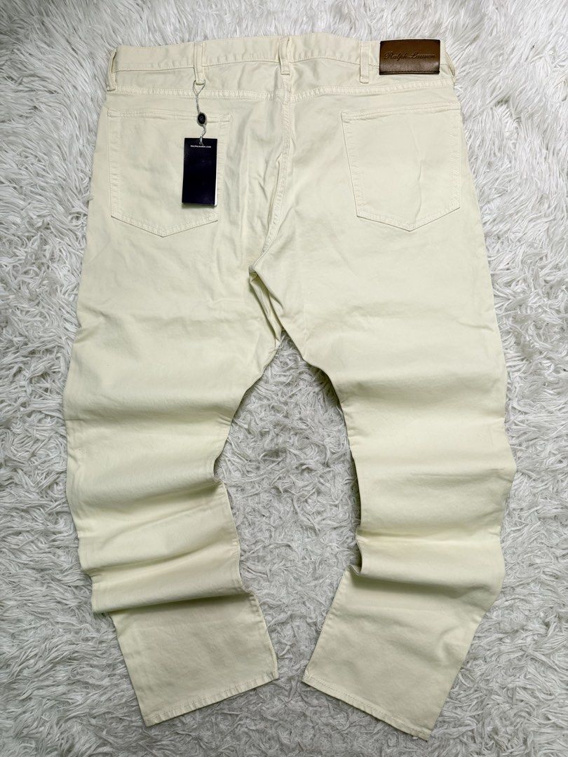 Ralph lauren purple label (Category: Luxury Apparel) located in Baguio. Submitted by sellingtonshop (Listing ID 1461844025, Image 2). Description: r42. Ralph lauren purple label cream jeans pants Size: XL slim fit W: 38 L: 42 Inseam: 31 Leg opening: 7.5 Condition: brand new with hang tag Issue: washable dirt Mine: 2080 Steal: 2280 Grab: 2680.