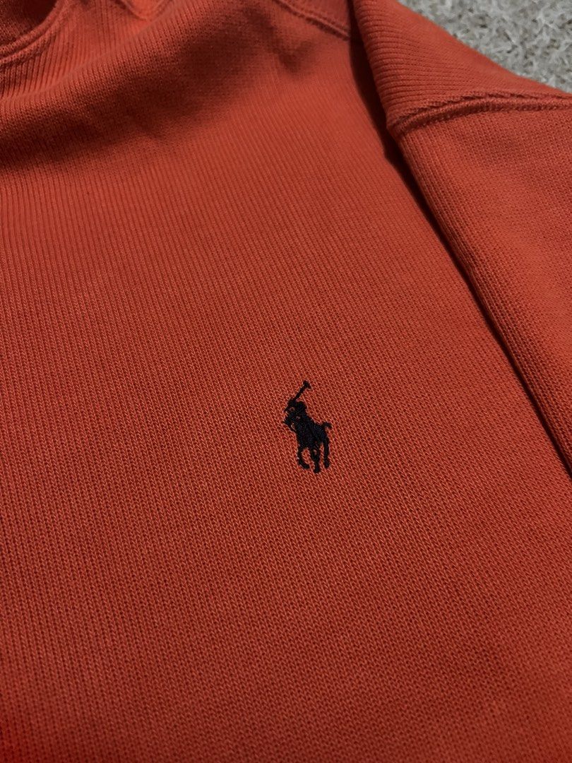 Ralph Lauren QuarterZip (Category: Coats, Jackets and Outerwear) located in Mexico. Submitted by iseemiyakee. (Listing ID 1461894358, Image 2). Description: Size L to xl 26 width 29.5 length no issue excellent condition .