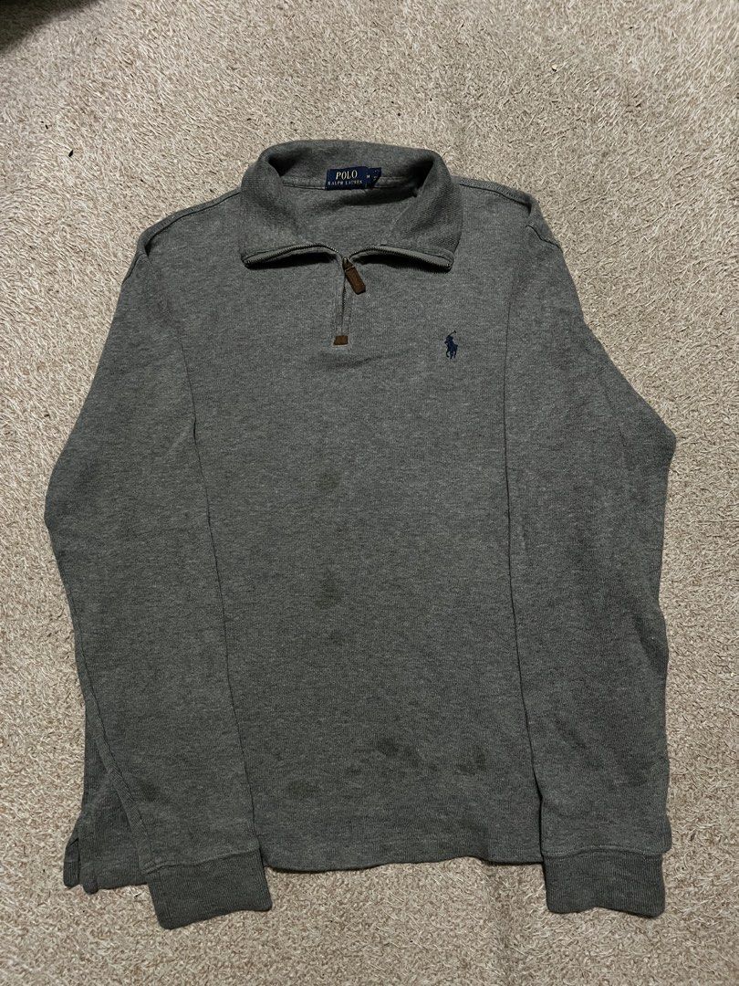 Ralph Lauren Quarterzip Gray (Category: Coats, Jackets and Outerwear) located in Mexico. Submitted by iseemiyakee. (Listing ID 1461894605, Image 1). Description: Size Medium 22 width 28 length no issue excellent condition .