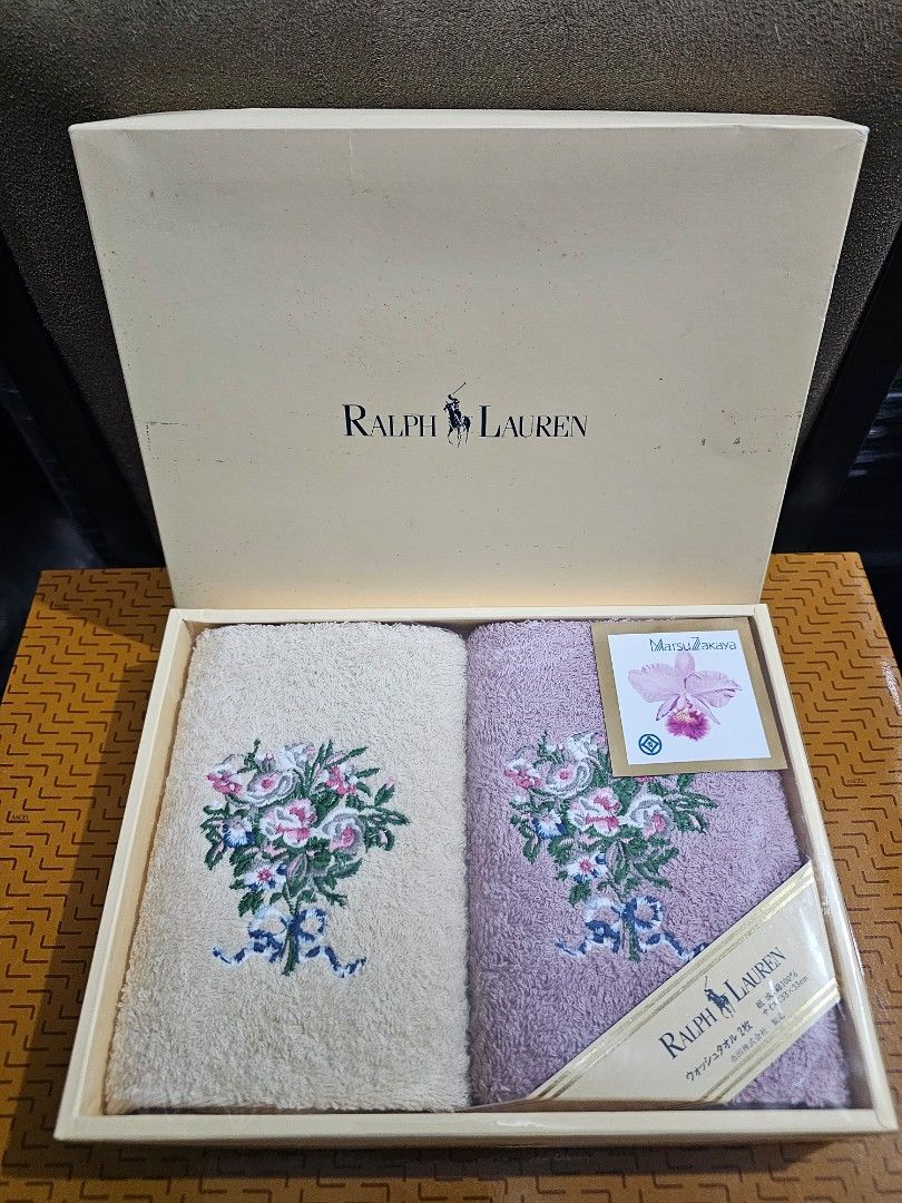 SALE❗RALPH LAUREN Face Towel - Pink (Category: Bedding & Towels) located in Quezon City. Submitted by senyoramaria (Listing ID 1461906666, Image 1). Description: RALPH LAUREN Face Towel 2 pcs Peach and Pink 12.75 x 12.75 inches Php650❗.