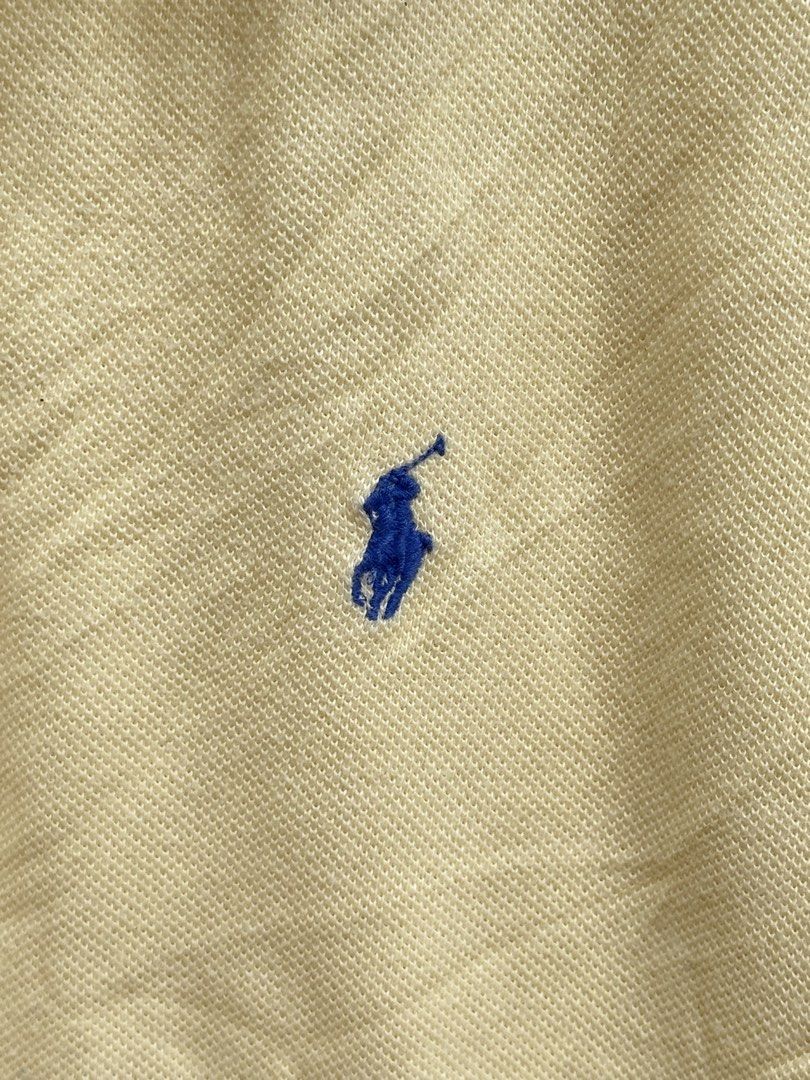 Ralph Lauren Womens (Category: Blouses) located in Ozamiz City. Submitted by quick_done_deals (Listing ID 1461820964, Image 3). Description: ** Ralph Lauren Womens ** 💛 💯 Excellent Condition 📐 Dimes: L24xW20 🔍 Issue: 1 Pin Hole see last pic 🎨 Color Rate: 9.5 / 10.