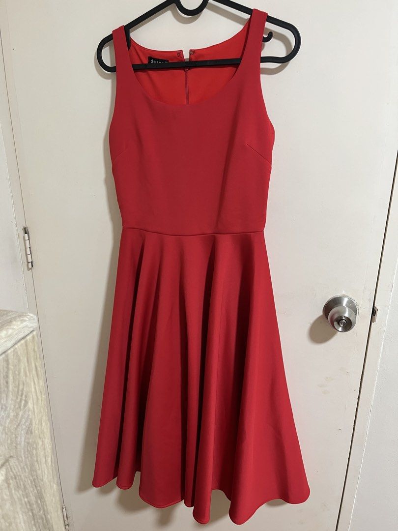 Red dress for special occasion (Category: Dresses) located in Manila. Submitted by chizzy_ (Listing ID 1461925995, Image 3). Description: - used twice.