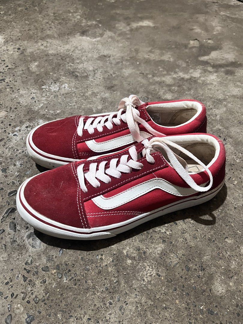 Red Vans Old Skool Sneakers (Category: Sneakers) located in Tuguegarao City. Submitted by mgrmt (Listing ID 1461908064, Image 3). Description: - Classic red Vans Old Skool sneakers - White side stripe and laces - Gum sole - Gently used, plenty of life left - Ideal for everyday wear - Size: 38 EU / 24cm.