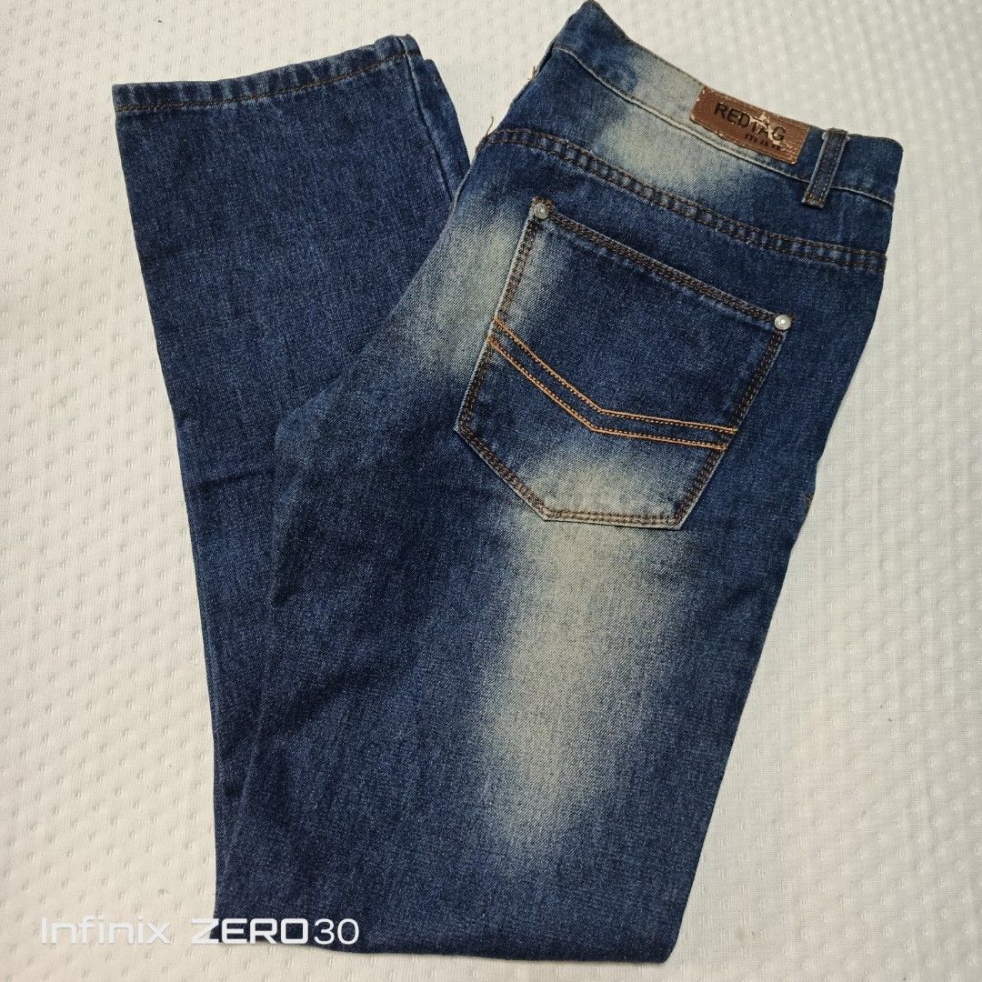 REDTAG JEANS MEN 36 (Category: Jeans) located in Quezon City. Submitted by ahyaladyblue (Listing ID 1461962182, Image 2). Description: .