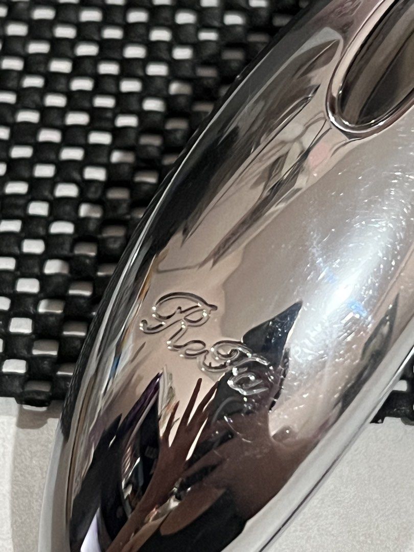 ReFa CARAT Ray Face Roller Made in Japan (Category: Face Care) located in Valenzuela. Submitted by cc_c__cc (Listing ID 1461939405, Image 2). Description: Authentic ReFa CARAT Ray Beauty Roller from Japan (MTG Co., Ltd.) Srp 9-10k php Rfs Decluttering.