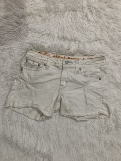 (Category: ) located in . Submitted by thriftcoyan (Listing ID 1461829817, Image 1). Description: .