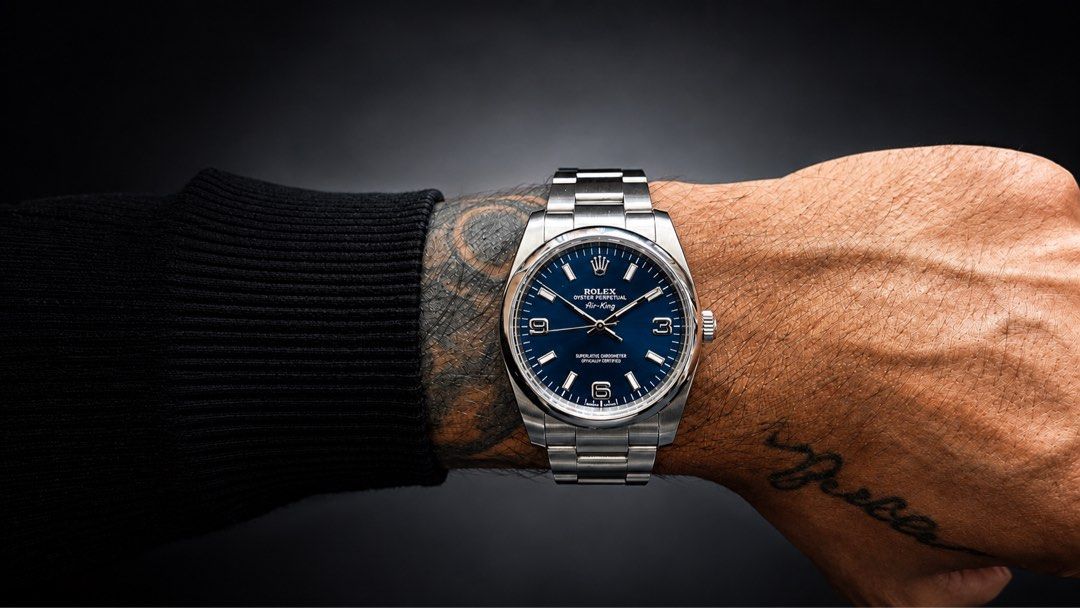 Rolex Air-King 114200 Blue 369 Dial | Full Set | 2014 | Excellent Condition (Category: Watches) located in Singapore. Submitted by umarrfiq (Listing ID 1461866889, Image 1). Description: RARE Rolex Air-King 114200 – Blue 369 Dial Selling my Rolex Air-King 114200 featuring the highly attractive blue 369 dial. Details: * Model: Rolex Air-King 114200 * Rare Blue 369 Dial * Year: 2014 * Size: 34mm * Automatic movement * Stainless steel * Full set * R