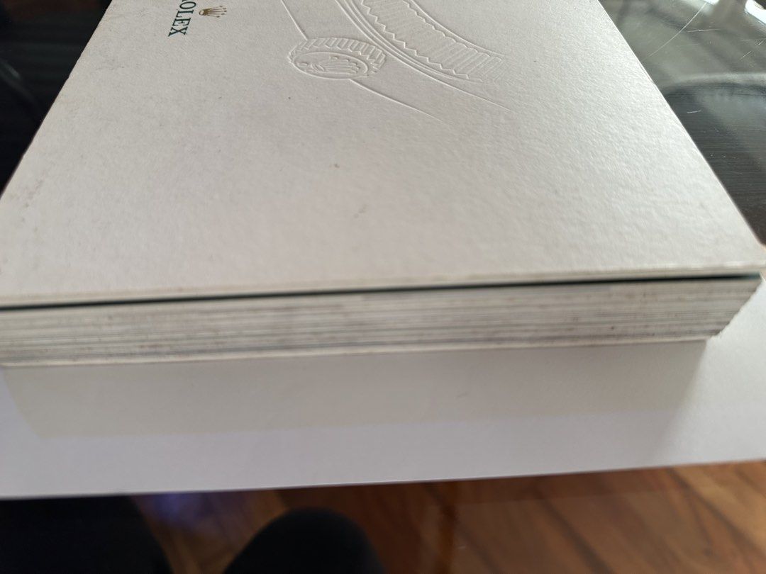 Rolex book brochure bundle (Category: Luxury Watches) located in Manila. Submitted by pbum168 (Listing ID 1378198996, Image 3). Description: 450 take all 2 brochures.