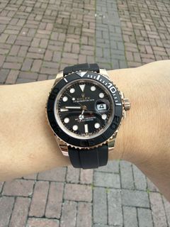 (Category: ) located in . Submitted by ninety_one_timepiece (Listing ID 1461826177, Image 1). Description: .