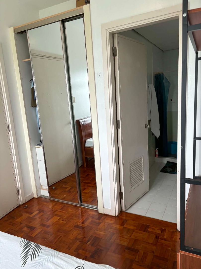 (Category: ) located in . Submitted by jm.claveria (Listing ID 1461953998, Image 1). Description: .