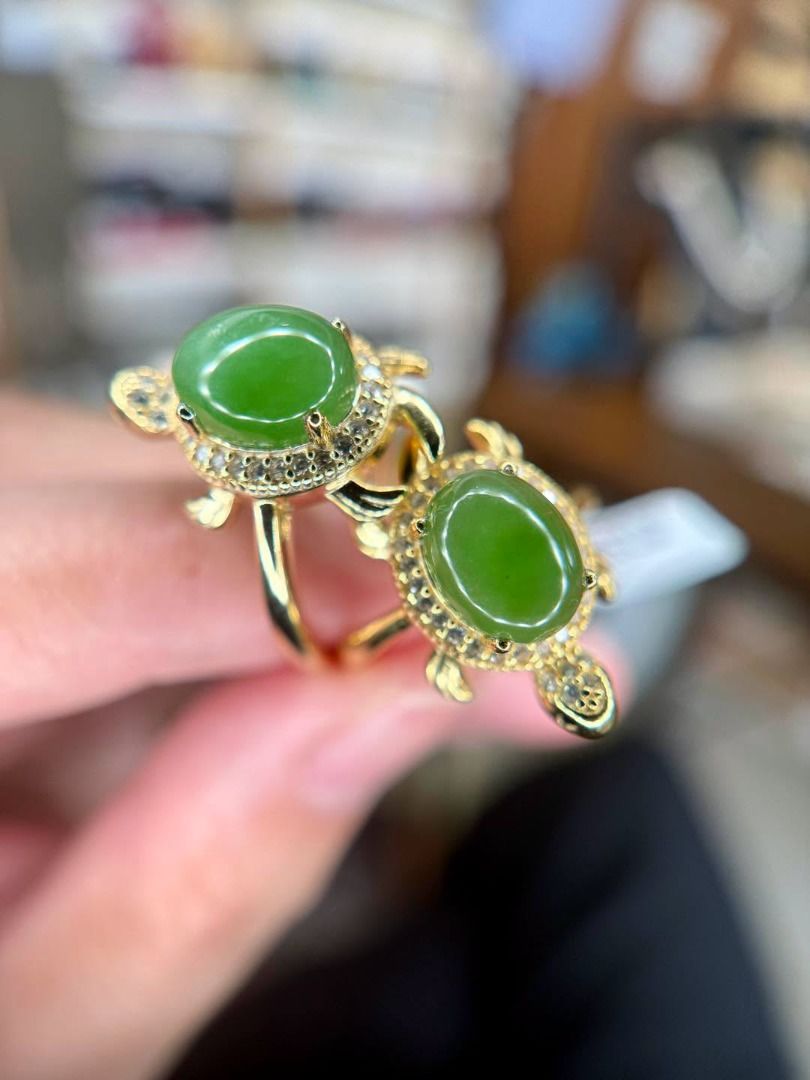 S5 NATURAL JADE LUCKY TURTLE RING (Category: Rings) located in Baguio. Submitted by asna_taku (Listing ID 1461894871, Image 2). Description: 💚 NATURAL JADE LUCKY TURTLE 🐢✨ A charming little symbol of luck, longevity & protection 💚🐢 ✨ Natural Jade cabochon 🐢 Detailed lucky turtle design 💛 New silver plated in gold 📏 Size 5 & Size 9❌ available 💰 ₱4,580 each Beautiful, meaningful, and definitely a conversation piece! 💚 Perfect for jade love