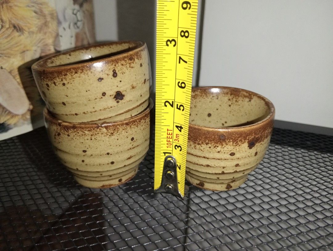 SAKE CUPS #2 (Category: Coffee & Tea Tableware) located in Kawit. Submitted by gieclutter (Listing ID 1462033410, Image 2). Description: Flakers and joy reservers are 𝗻𝗼𝘁 𝗮𝗹𝗹𝗼𝘄𝗲𝗱 Actual photos, sized precisely Verify the item's dimensions first All sales are final—no returns, exchanges, or refunds 𝗖𝗢𝗡𝗗𝗜𝗧𝗜𝗢𝗡: ・𝗟𝗡 ・minor scratches 𝗟𝗢𝗖𝗔𝗧𝗜𝗢𝗡: Kawit, Cavite 𝗠𝗢𝗣: 𝗣𝗙/NO COD Item price + ₱𝟳𝟱 Minimum SF *rates vary base