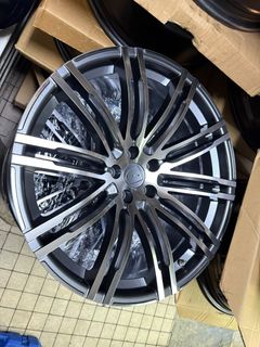 (Category: ) located in . Submitted by CC_Motors (Listing ID 1461920366, Image 1). Description: .