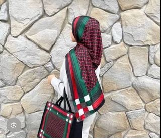(Category: ) located in . Submitted by qaseh1909 (Listing ID 1461980713, Image 1). Description: .