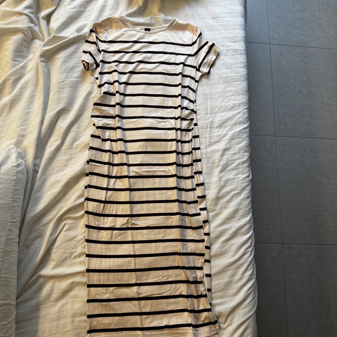 Shein maternity dresses (sold as bundle) (Category: Maternity wear) located in Muntinlupa City. Submitted by champange101 (Listing ID 1461963672, Image 2). Description: Pre loved. Used once only. No issues! Brown stripes - medium Black and white - small No when worn photos .