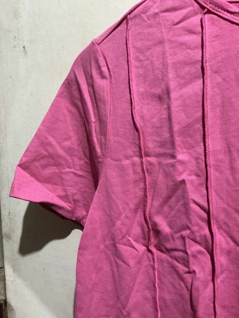 SHEIN PINK SHIRT (Category: Shirts) located in Dagupan City. Submitted by trendies_collection (Listing ID 1462002804, Image 2). Description: Brand new with pouch and hang tag Small on tag, oversized sa small Fit up to large size No issue.