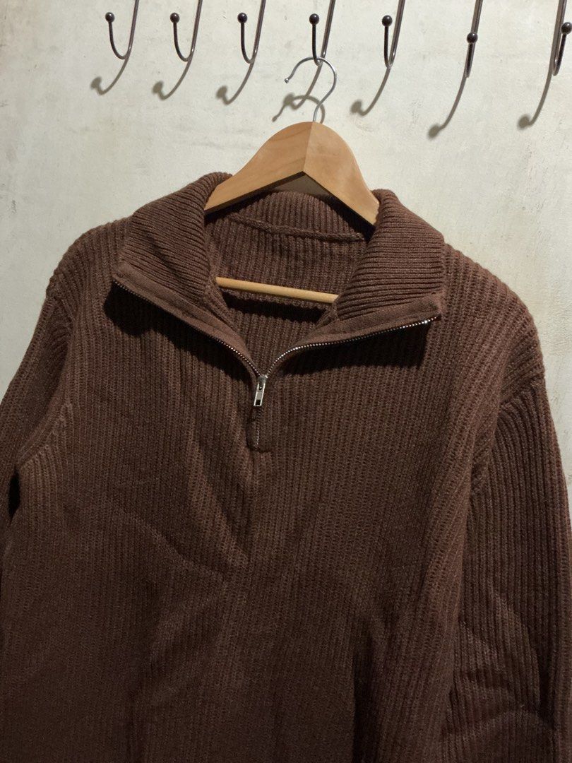 SHEIN X DAZY KNITTED QUARTER ZIP SWEATER (Category: Coats, Jackets and Outerwear) located in Dagupan City. Submitted by trendies_collection (Listing ID 1462005293, Image 3). Description: Brand new with pouch Small on tag, fit up to large With side slit No issue.