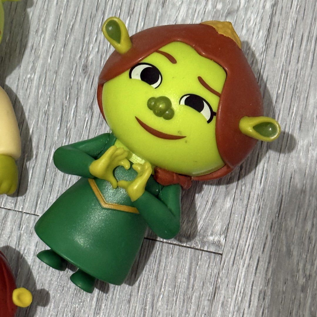 Shrek toy figure (Category: Figurines & Statues) located in San Juan City. Submitted by lovegoeson (Listing ID 1461809528, Image 3). Description: .