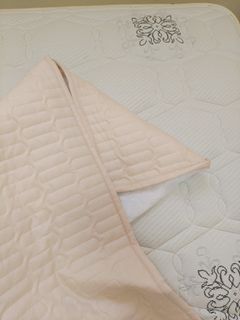 （分類：）位於 。 由 li05993 提交（商品編號 1461918152，圖片 1）。簡介： 。