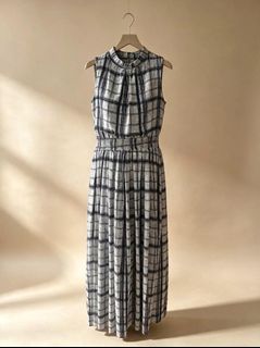 (Category: ) located in . Submitted by meedclothing (Listing ID 1461848001, Image 1). Description: .