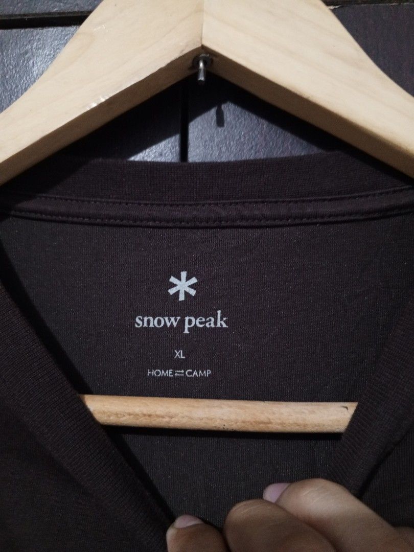 Snowpeak slow down and unwind tee (Category: Babies & Kids Fashion) located in Santa Maria. Submitted by paulo-garcia21 (Listing ID 1461818245, Image 2). Description: xl on tag 23 by 28.5 no issue excellent condition cut washtag.