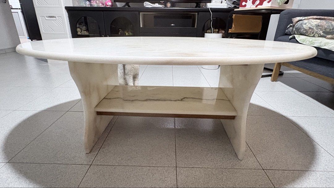 Solid marble coffee table (Category: Other Home Furniture) located in Singapore. Submitted by bernardkew (Listing ID 1461908548, Image 2). Description: 1.225m x 0.775m x 0.5m height. Very heavy solid coffee table stable and beautiful. Only self pick up at serangoon north area.
