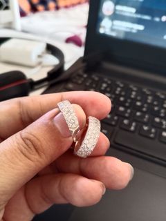 (Category: ) located in . Submitted by mercyshoppinggalore (Listing ID 1461809633, Image 1). Description: .