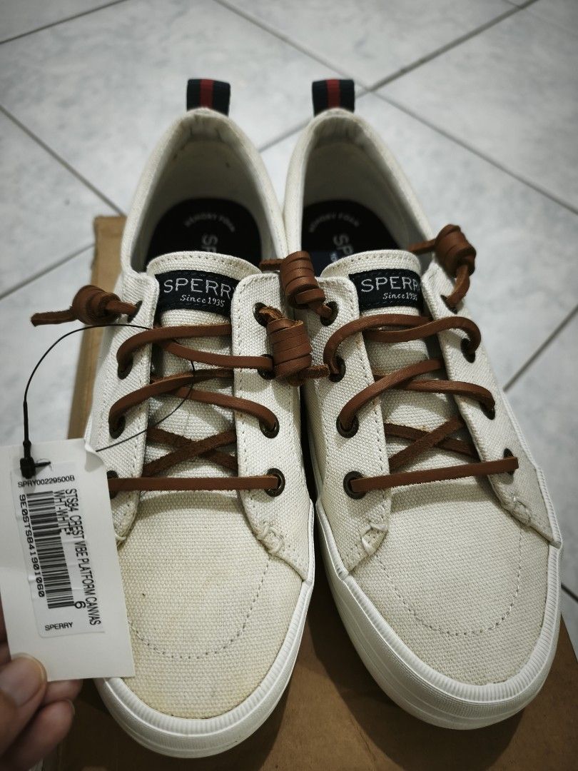 Sperry Top Sider (Category: Sneakers) located in Paranaque City. Submitted by tamomkfindsph (Listing ID 1461927086, Image 1). Description: Original Sperry US 6/ 23 cm this is 100% original -location: Quezon City Brand: Sperry - Style: White canvas platform sneakers - Features: Platform sole for added height, leather laces and details - Branding: Sperry logo on side and heel tab - Condition: Comes with original tag.