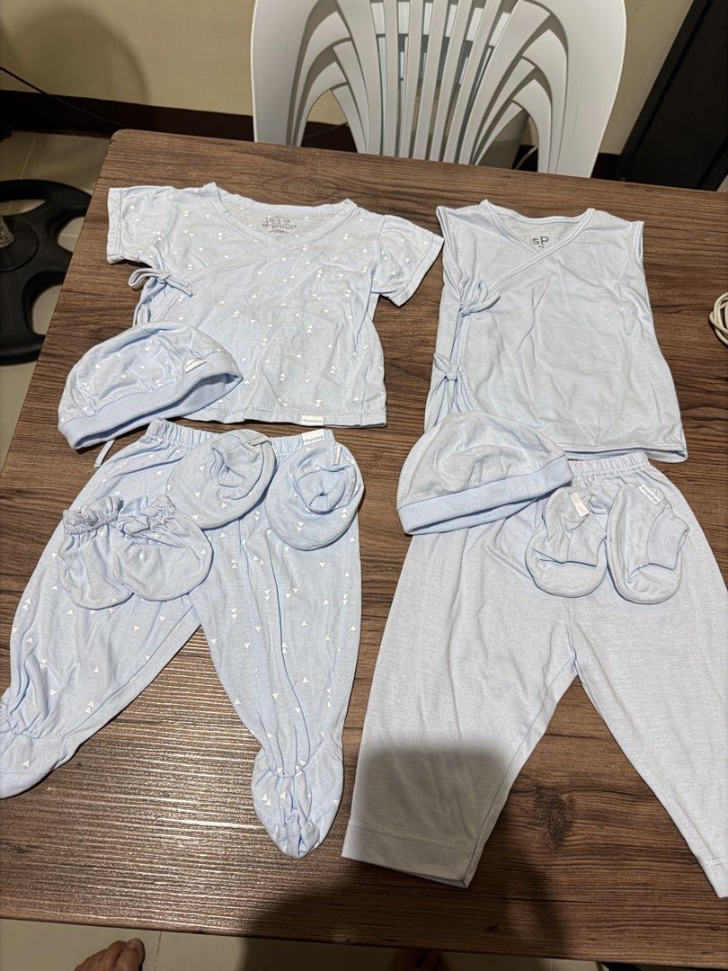 St Patrick (Category: Babies & Kids Fashion) located in Cagayan de Oro. Submitted by blessie32 (Listing ID 1461801983, Image 1). Description: Brands: St Patrick, tiny tummies, obi 200 per set only..