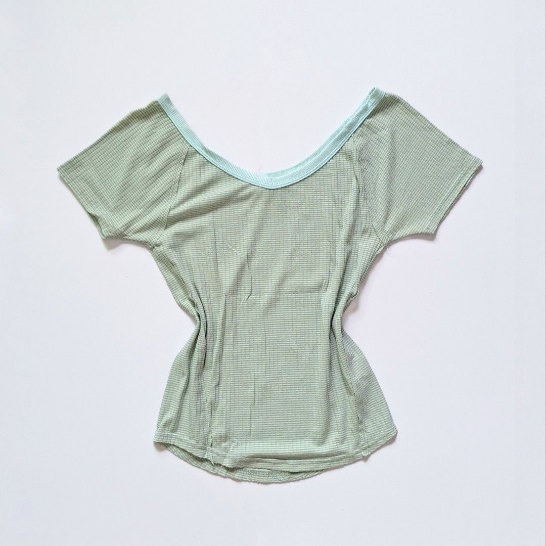 Striped Cropped Top |We The Free (Category: Blouses) located in Tarlac. Submitted by brownbasket (Listing ID 1461952244, Image 1). Description: Size: S-M Price + Sf MOP: Gcash | MariBank MOD: J&T.