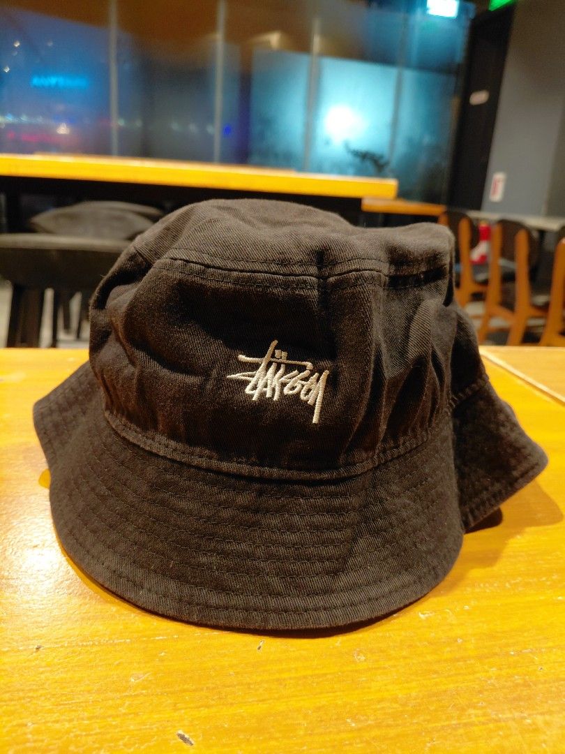 Stussy Capz Bucket Hat (Category: Caps & Hats) located in Quezon City. Submitted by girldolphin (Listing ID 1461964507, Image 1). Description: Pickup near Amoranto Sports Complex.