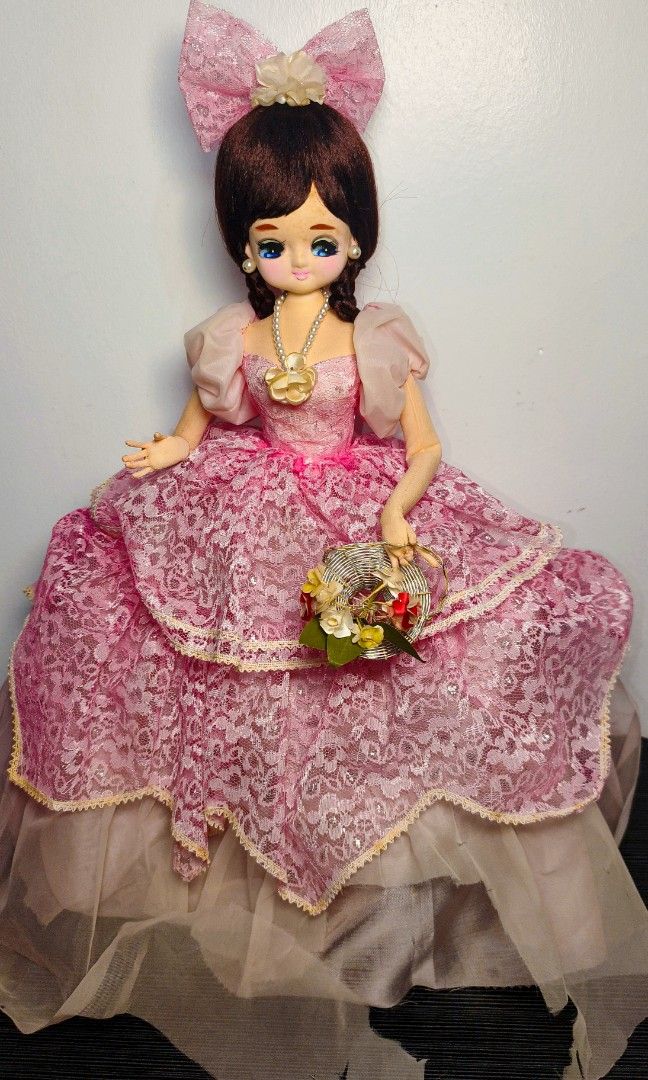 SUKIYO DOLL FOR SALE (Category: Plushies & Soft Toys) located in Batangas. Submitted by lunettestoys (Listing ID 1461891281, Image 3). Description: 300 each as is vintage doll japan in good condition.