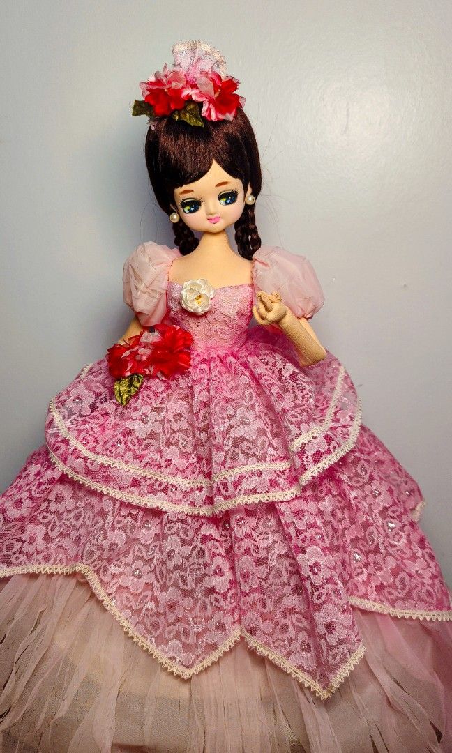 SUKIYO DOLL FOR SALE (Category: Plushies & Soft Toys) located in Batangas. Submitted by lunettestoys (Listing ID 1461891281, Image 2). Description: 300 each as is vintage doll japan in good condition.