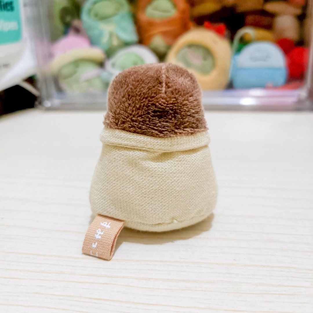 sumikko gurashi mame master (coffee bean) tenori (Category: Designer & Blind Box Toys) located in Quezon City. Submitted by jjjaaannn (Listing ID 1461866147, Image 2). Description: bought from "orange cat" on blue app photos from "orange cat" on blue app rare item no papertag rfs: impulse buy, found a coffee bean tenori already.