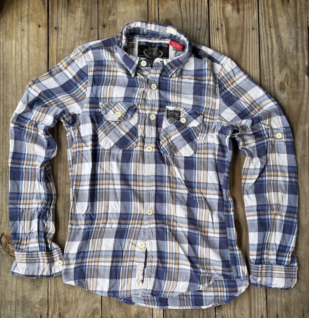 Superdry Checked Long Sleeve (Category: Coats, Jackets and Outerwear) located in Mandaluyong City. Submitted by aeronaldrich (Listing ID 1461933081, Image 1). Description: Superdry Checked Long Sleeve Size: Medium Dimes: W19 x L28 This is used, please manage your expectations. North Caloocan.