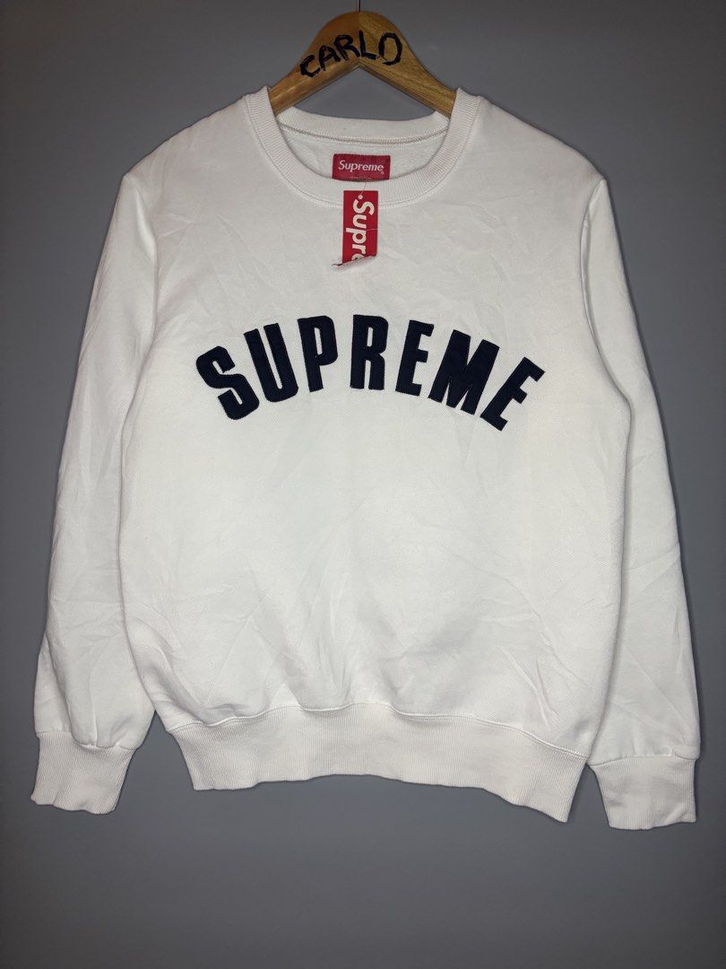 SUPREME ARC LOGO CREWNECK (Category: Coats, Jackets and Outerwear) located in Bayambang. Submitted by lo_keythrifting (Listing ID 1461925505, Image 1). Description: - Brand: Supreme - Condition: Brand new - Size: Medium on tag - Dimes: 19.5*26 - Color rate: 10/10 - No issue MOP - GCASH COURIER - J&T.