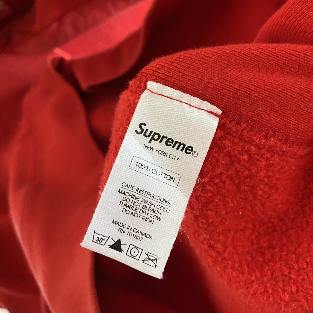 Supreme Script Embroid Red Pullover Hoodie (Category: Coats, Jackets and Outerwear) located in Davao. Submitted by bangers01 (Listing ID 1461921394, Image 3). Description: .