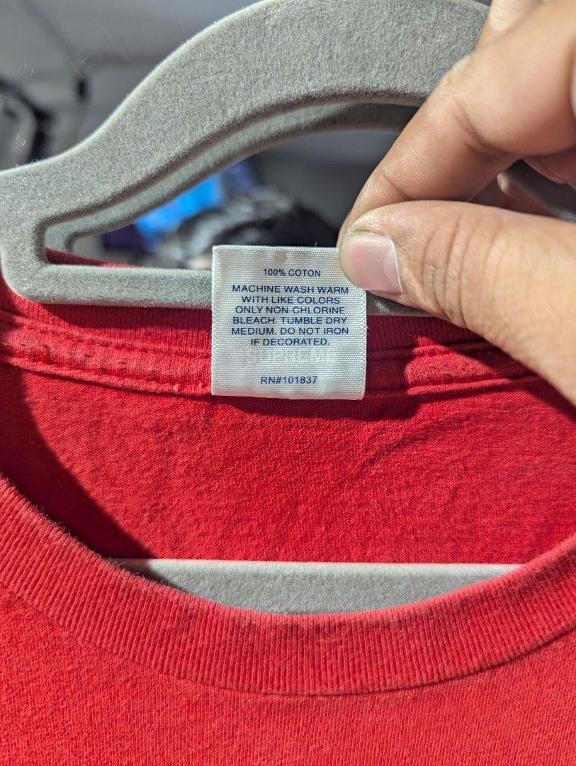 Supreme unisex shirt (Category: Shirts) located in Mabalacat. Submitted by samberr1827 (Listing ID 1461987277, Image 3). Description: .