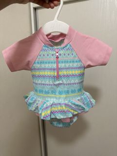 (Category: ) located in . Submitted by shopwithmika (Listing ID 1461951516, Image 1). Description: .