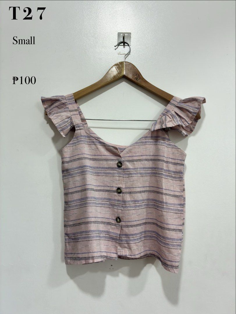 T27. Pink Beach Top (Preloved) (Category: Sleeveless) located in Manila. Submitted by thrifters.mnl.28 (Listing ID 1461872737, Image 1). Description: .