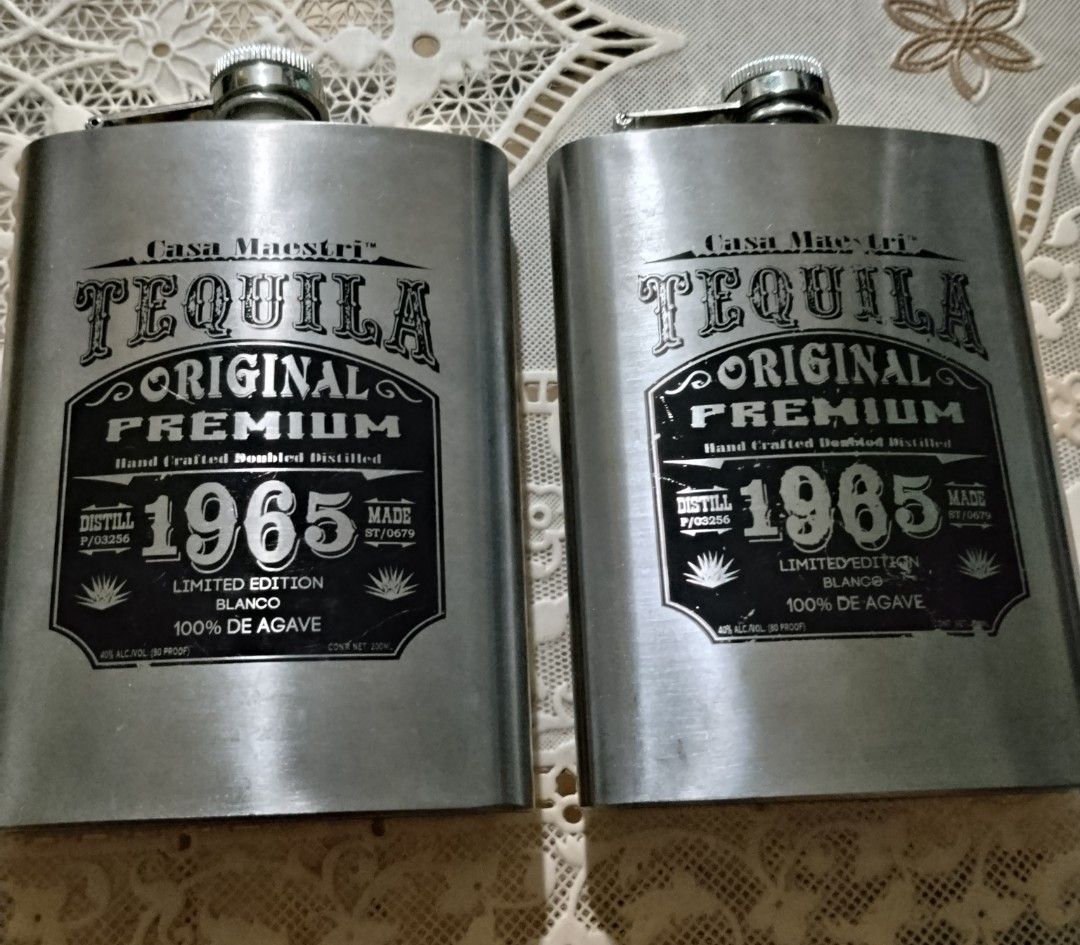 tequila flask bottle (Category: Other Food & Drinks) located in Manila. Submitted by cruzivanpatrick (Listing ID 1461970075, Image 1). Description: tequila flask bottle meet up lrt 1 abad santos station manila deliver kayo mag book g cash shipping payment first lbc or jrs mas mura po pag j&t kayo mag book payment first bago mag book salamat check rating seller since tipid pc and olx and sulit.com.