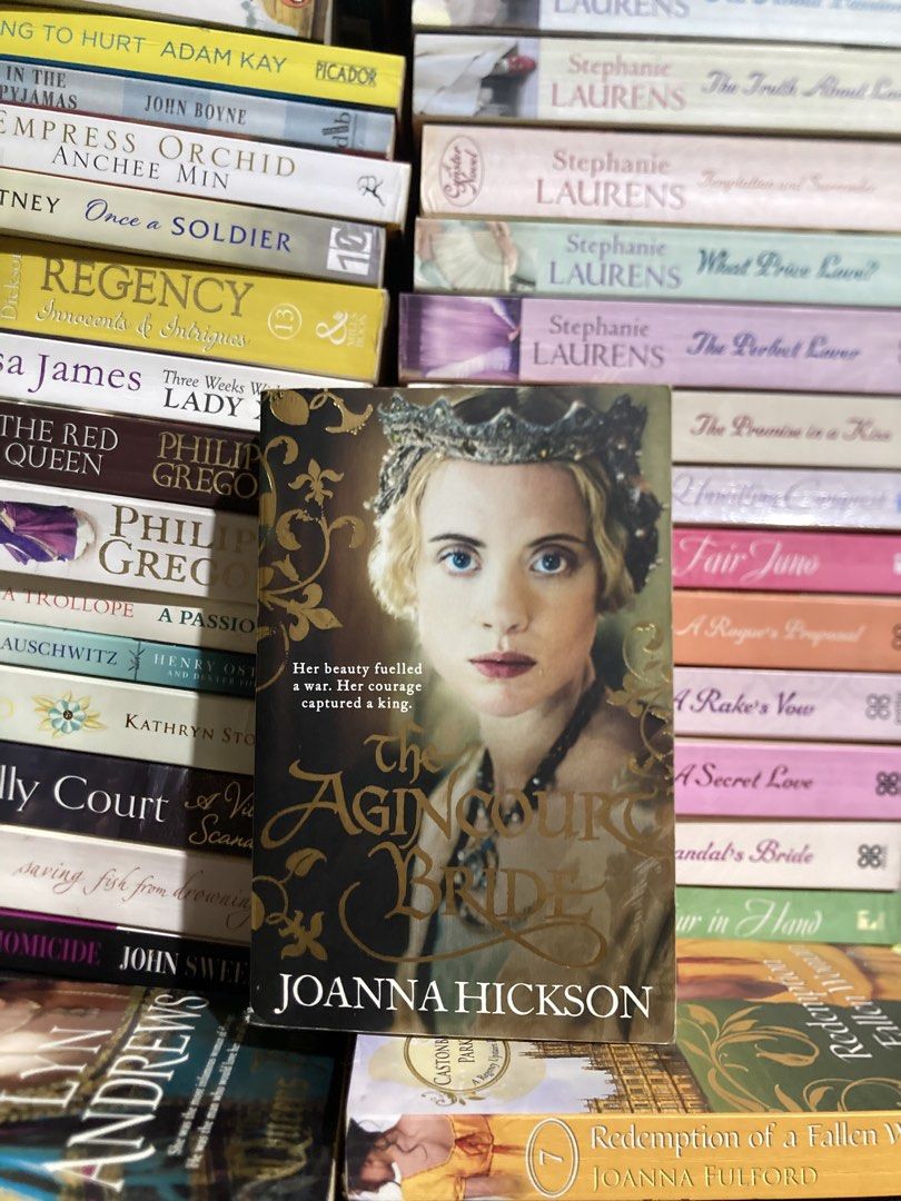 The Agincourt Bride by Joanna Hickson (Category: Storybooks) located in Manila. Submitted by kreserie (Listing ID 1461990812, Image 1). Description: ୨୧ ˚₊‧ NEW ARRIVAL! ‧₊˚ ୨୧ - Title: The Agincourt Bride - Author: Joanna Hickson - Genre: Historical Fiction - Plot Summary: A story of a woman whose beauty ignited a war and captivated a king. - Ideal For: Fans of historical romance and medieval settings. 🌷 Condition: Good — minimal usage 🖊️ Purch