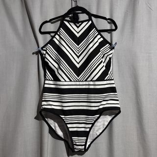 (Category: ) located in . Submitted by febmarie (Listing ID 1461989969, Image 1). Description: .