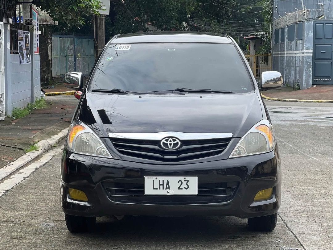 Toyota Innova (Category: Used Cars) located in Caloocan City. Submitted by akyl17 (Listing ID 1462027024, Image 2). Description: TOYOTA INNOVA G D4D🔥 diesel TOP OF THE LINE PERSONAL USE PERSONAL PLATE NUMBER NEW WHITE PLATE ORIG FROM LTO TESTED IN LONG DRIVE REGISTERD TILL 2027‼️ 8 seaters dual srs airbag automatic transmission good shifting no delay good engine super tipid sa diesel good suspension walang kalampag digital climate control cool a