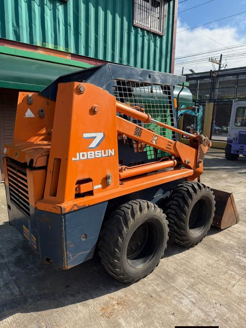 Toyota skidloader (Category: Industrial Equipment) located in Manila. Submitted by joemelynas44875 (Listing ID 1461851868, Image 2). Description: Toyota 2SD7K skidloader 2,000+hrs 3 cylinder 0.5cbm Japan surplus Free fully recondition Free repaint and upholstery With 1 month warranty for pump and engine 09267665558.