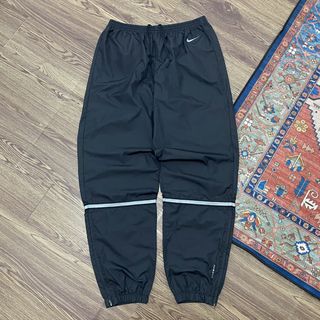 (Kategori: ) berada di . Dikirim oleh secengan_stuff (ID iklan 1462009457, Gambar 1). Deskripsi: .