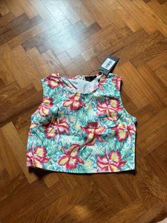 (Category: ) located in . Submitted by halfpaperboxes (Listing ID 1461875125, Image 1). Description: .